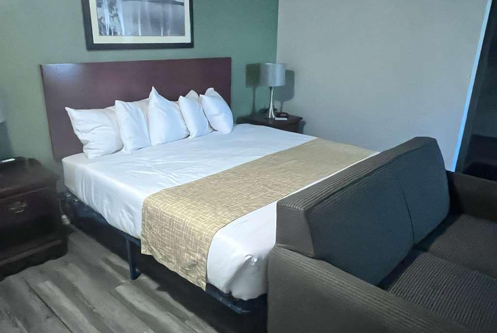 Travelodge By Wyndham Redding Ca Bilik gambar
