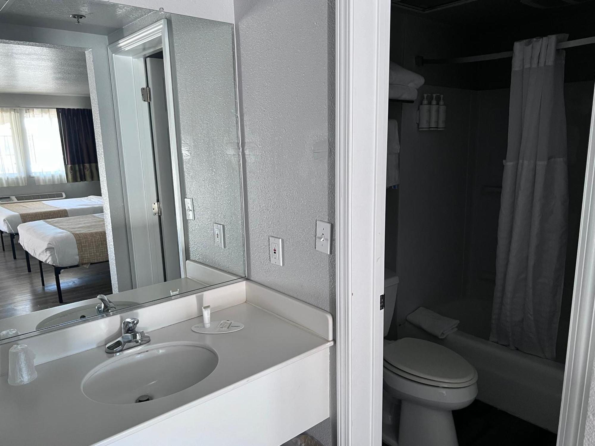 Travelodge By Wyndham Redding Ca Luaran gambar